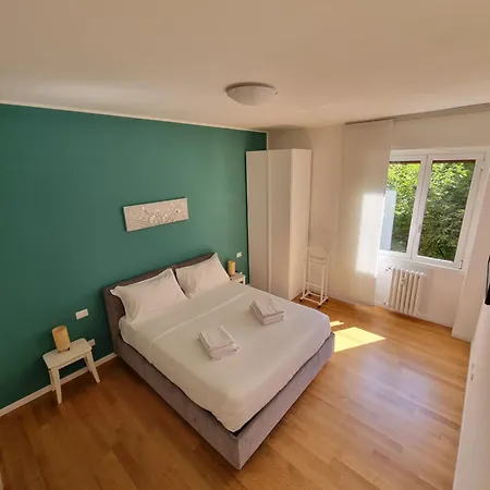 Apartment Maragda House Linate - Duomo- San Babila *