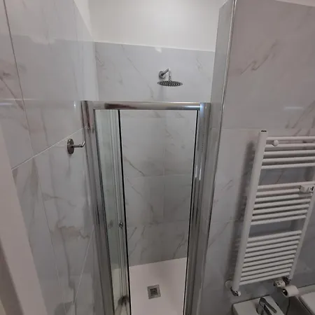 Apartment Maragda House Linate - Duomo- San Babila